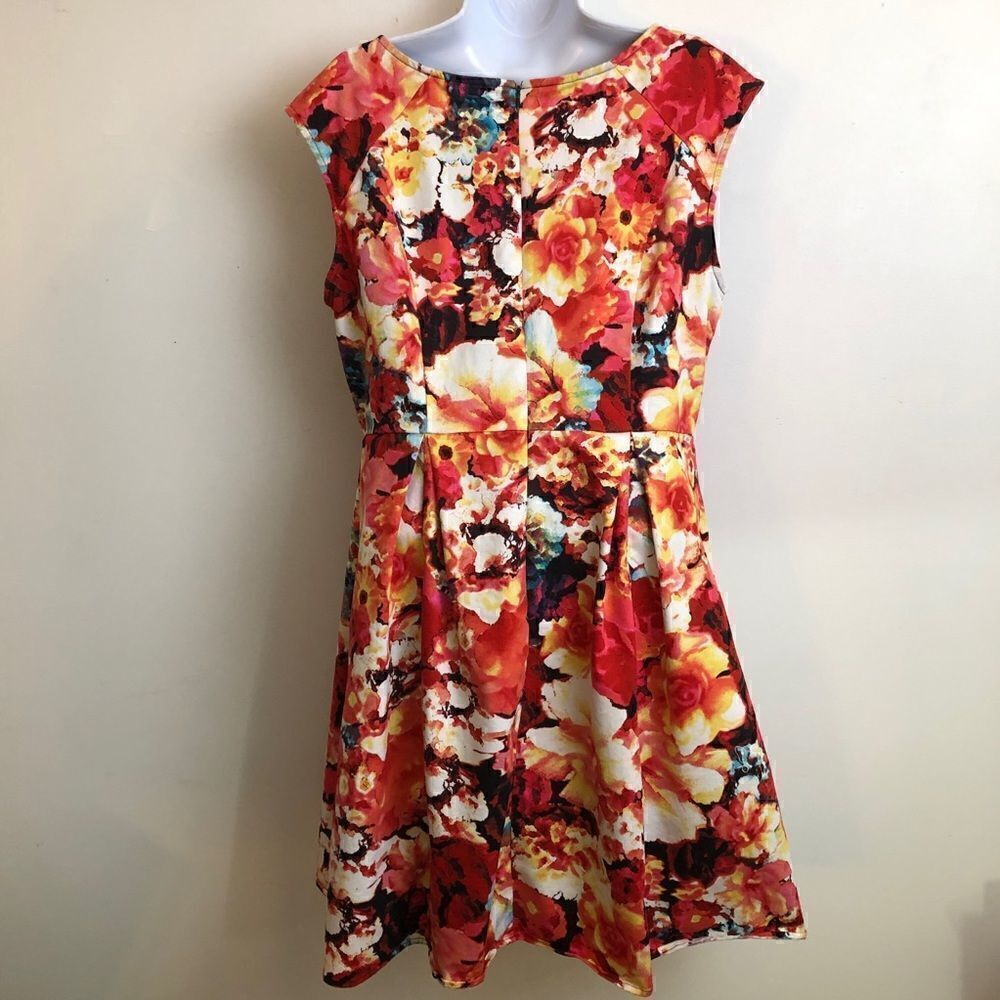 Liz Claiborne Size 14 Gorgeous Dress! - Picture 10 of 10